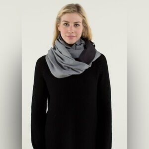 Lululemon Vinyasa Scarf Rulu Wee Stripe Black White / Black